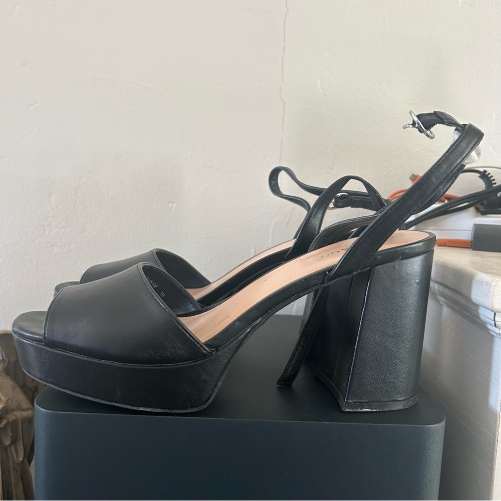 Black platform heels
